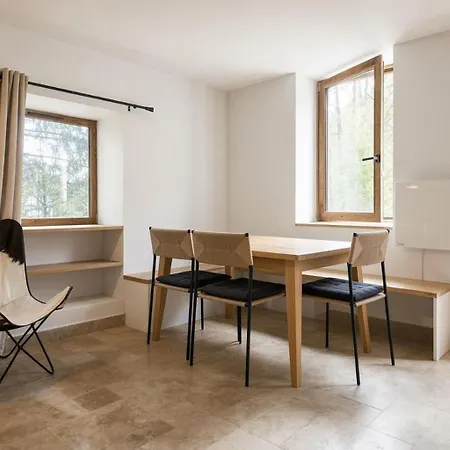 Douxouverts Chalet *